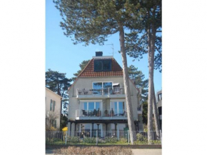 On the beach I Comfortable holiday residence in Travemünde